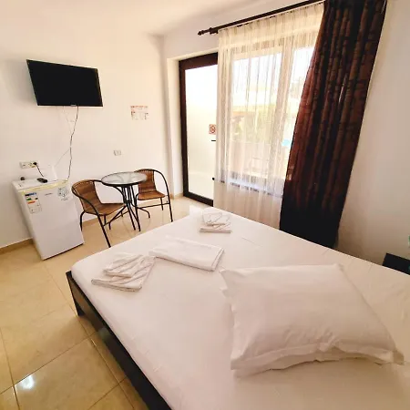 Complex Casa Ani *