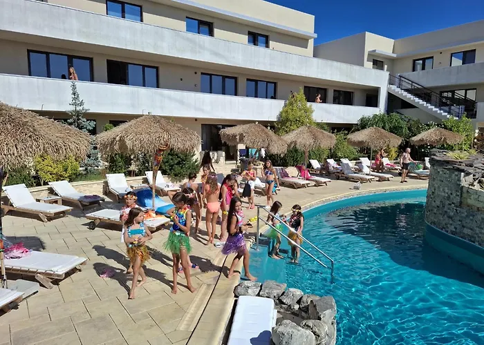 Complex Complex Casa Ani *