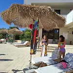 Üdülőközpont Complex Casa Ani *